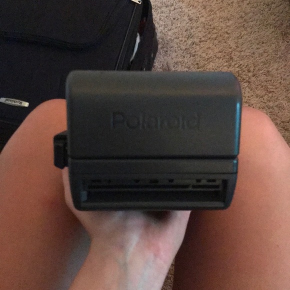 Polaroid Camera - Picture 3 of 4